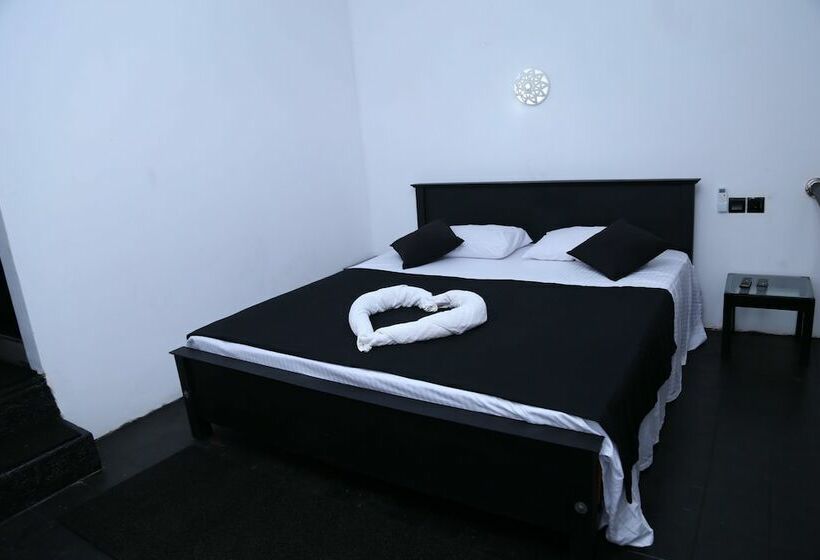 فندق Tulip Of Ceylon