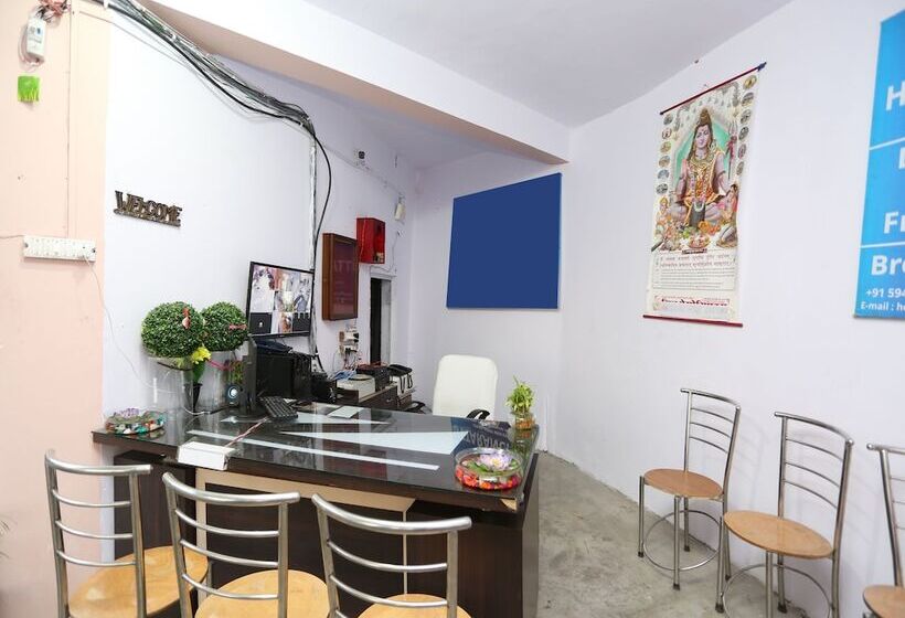 酒店 Uttaranchal Inn By Oyo Rooms