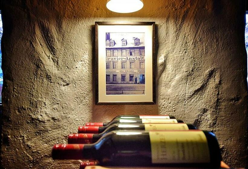 בית מלון כפרי Zum Alten Krug