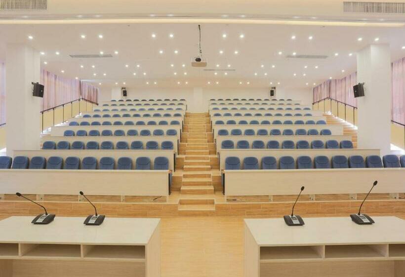 Lavande Hotel Dongguan Liaobu Center