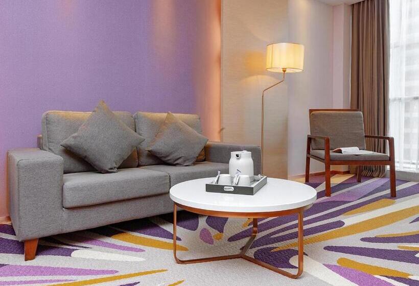 Lavande Hotel Xining Xigang