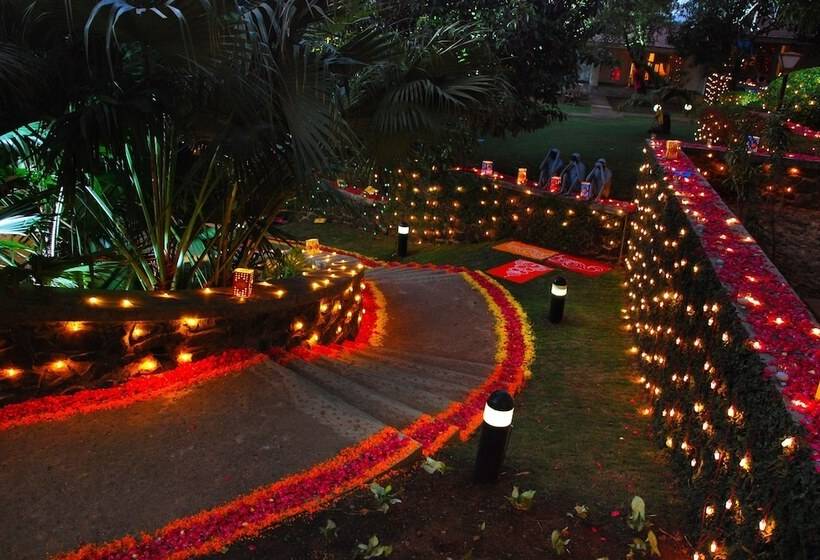 Manas Resort With Petting Zoo