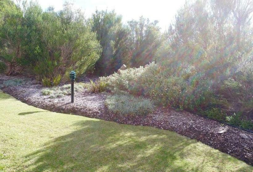 Margaret River Beach Apartments