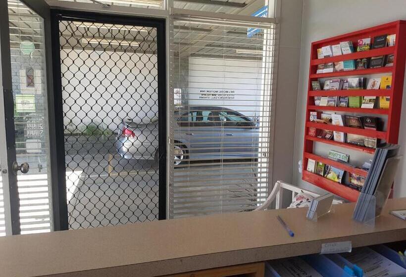 モーテル Belmore Motor Inn