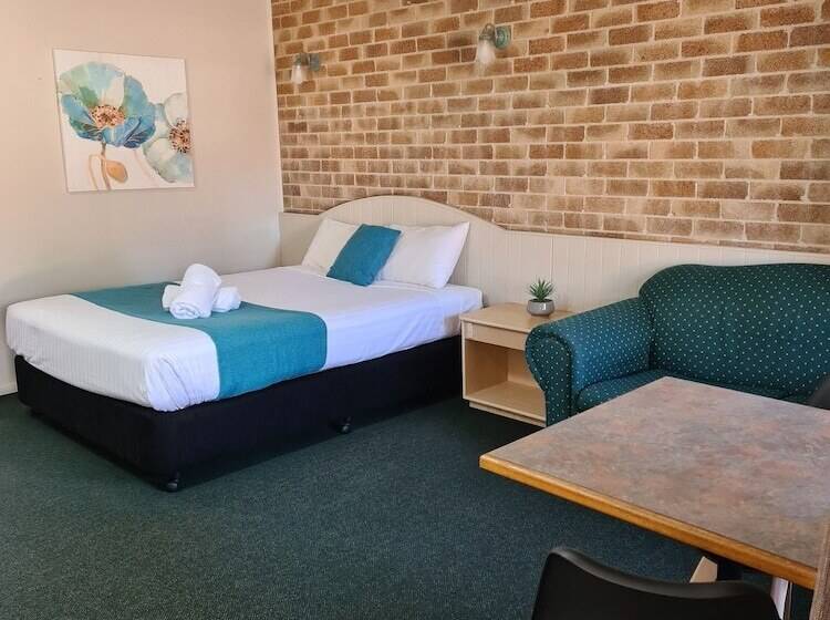 モーテル Country Gardens Motor Inn