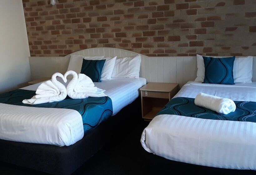 モーテル Country Gardens Motor Inn