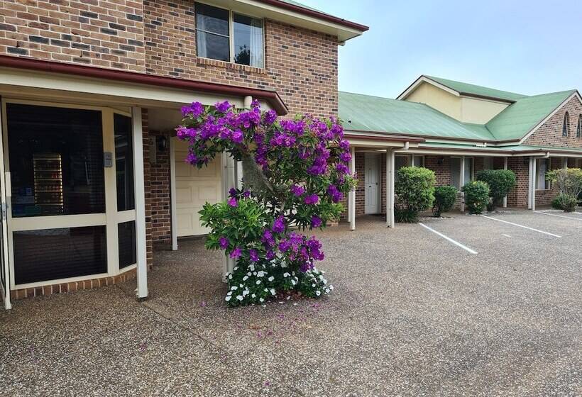 モーテル Country Gardens Motor Inn