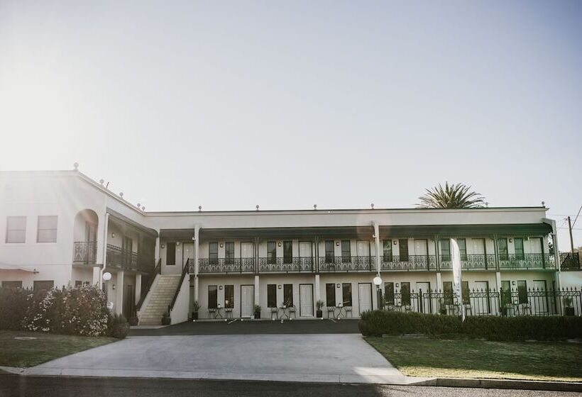 מוטל Inverell Terrace Motor Lodge