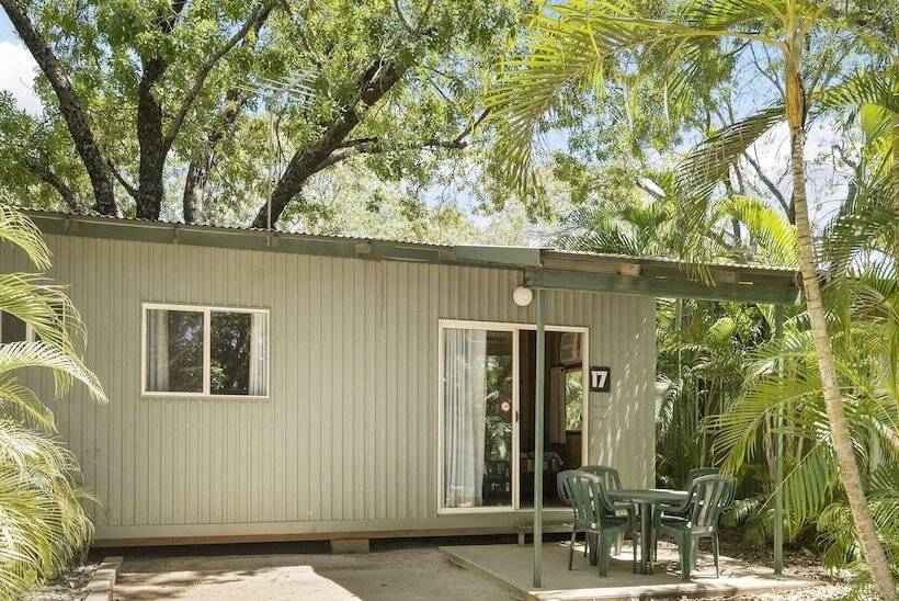 مُتل Riverview Tourist Village