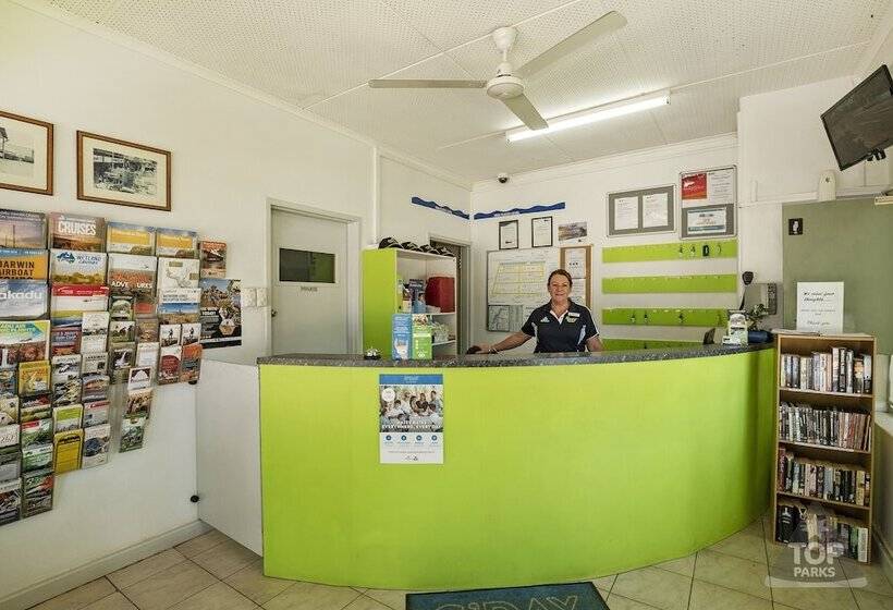 مُتل Riverview Tourist Village