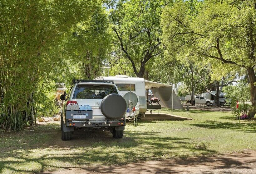 مُتل Riverview Tourist Village