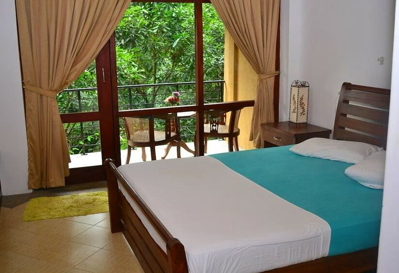 Nature Lovers Resort