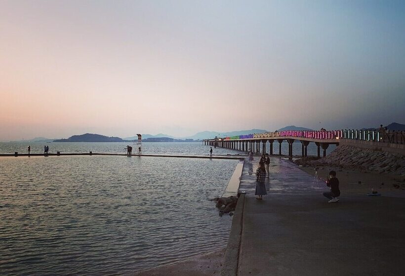 Navillera Hanok Pension