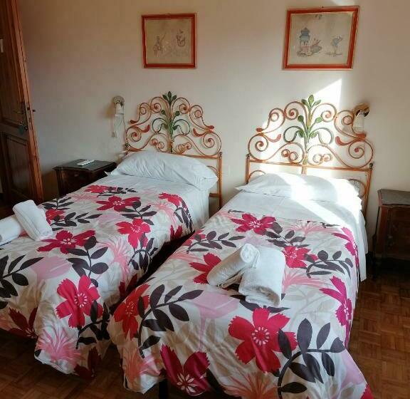 פנסיון Airport Stop