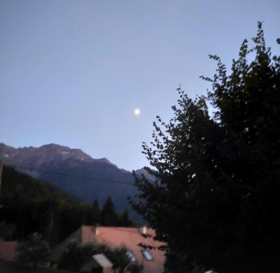 膳宿费 Le Grand Joly