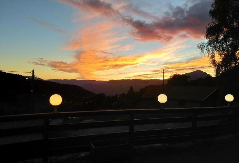 膳宿费 Le Grand Joly