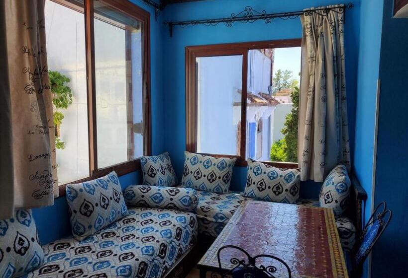 پانسیون Blue City