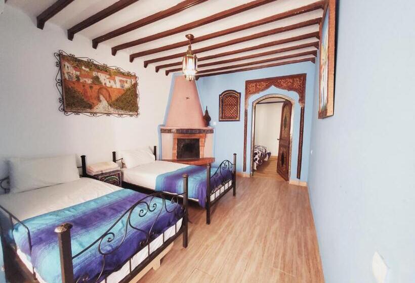 پانسیون Blue City