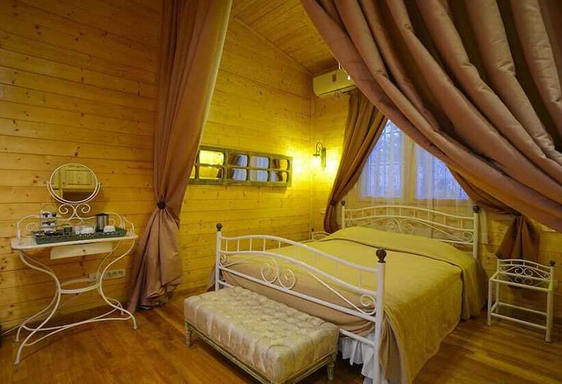 پانسیون Carthage Hill