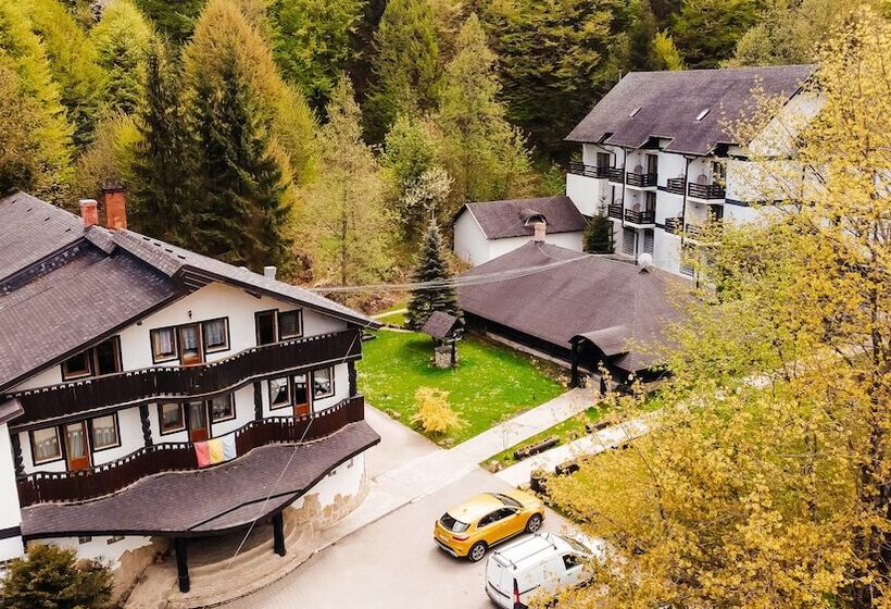 Пансион Casa Octavian