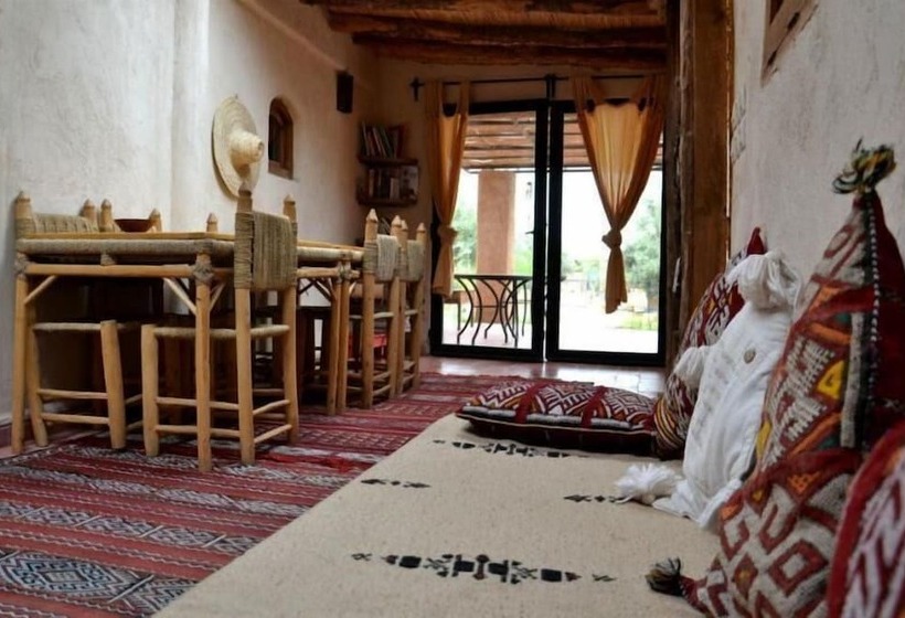 پانسیون Dar Achorafa