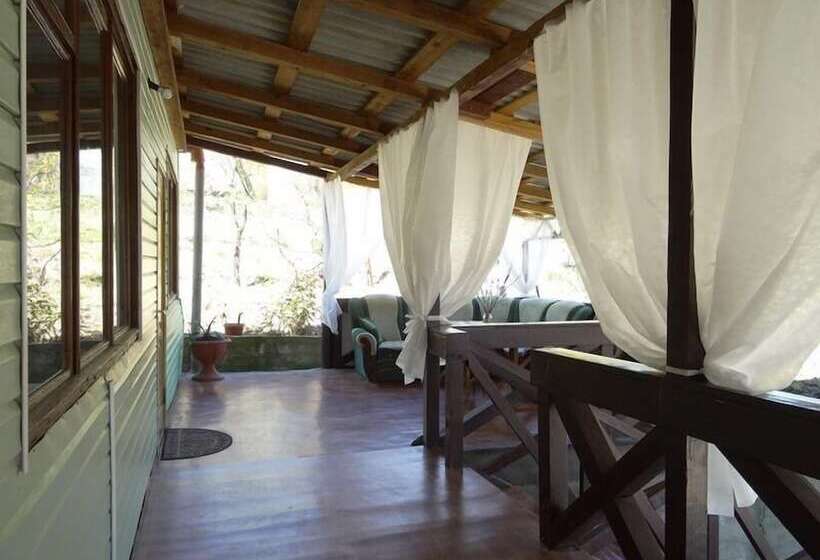 פנסיון Guest House Lastochka