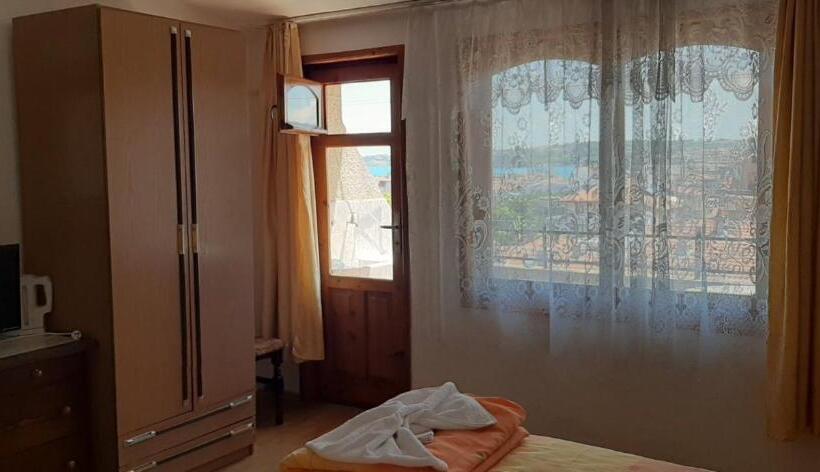 Пансион Guest House Plada View