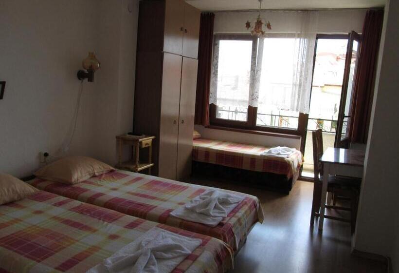 پانسیون Guest House Plada View