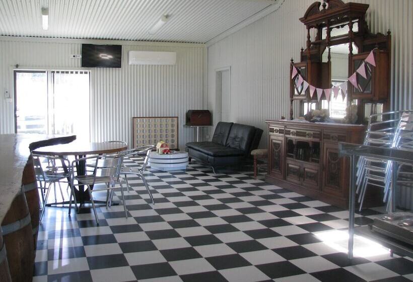 פנסיון Hill Top Country Guest House