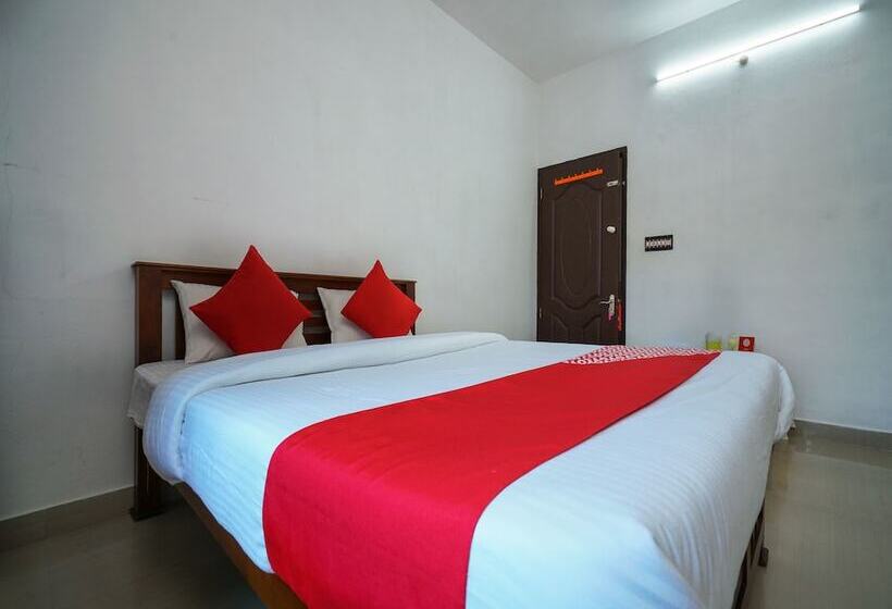 Пансион Le Grand By Oyo Rooms