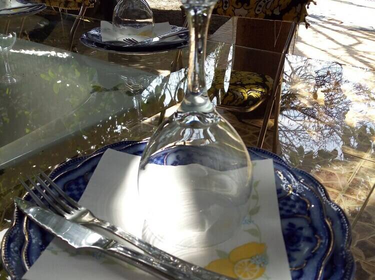 پانسیون Maison D'hotes Ait Bou Izryane