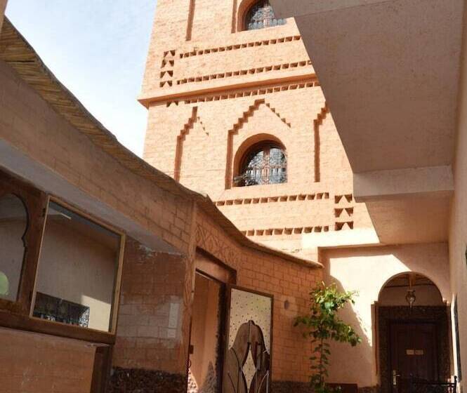 پانسیون Maison D'hôte Tizwiyate Dades