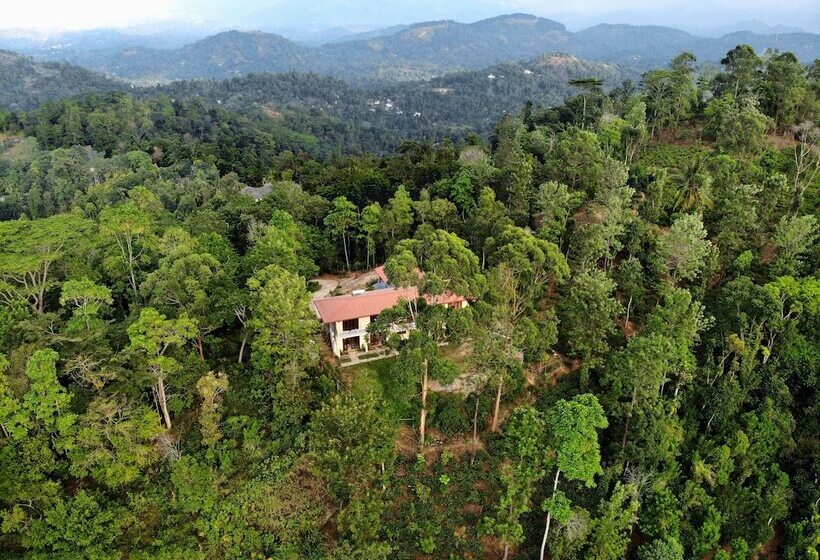 ペンション The Fortress Balumgala