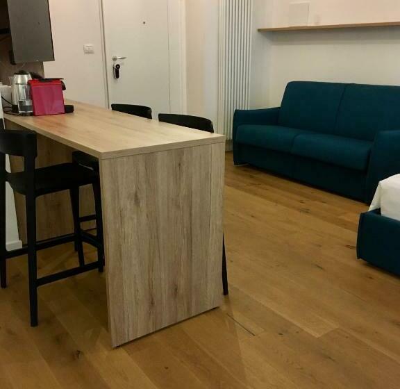 פנסיון V Suite