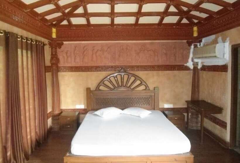 Summit Green Lake Tea Resort & Spa