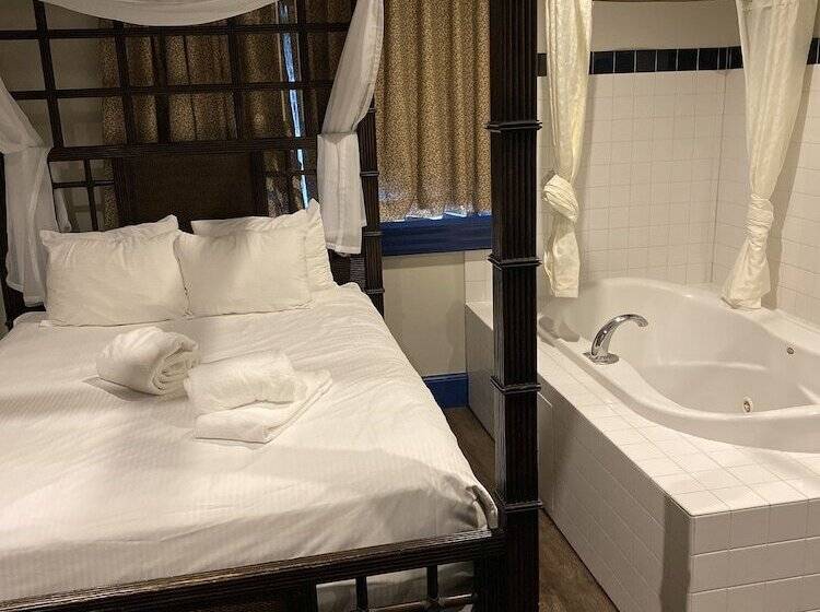 Chateau Avalon Hotel & Spa