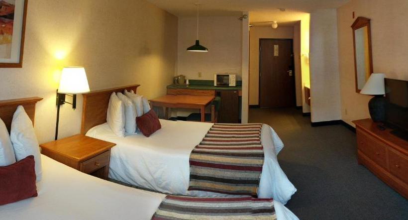 ホテル 3 Peaks Lodge