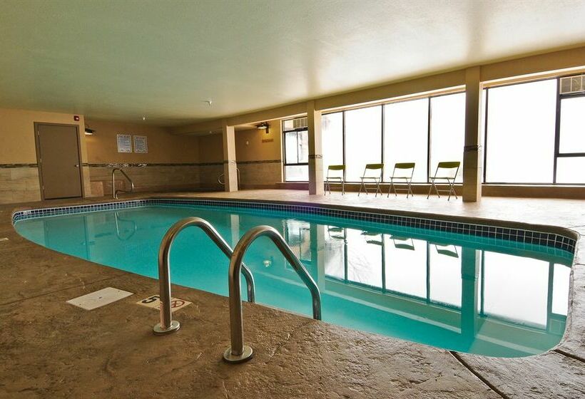 בית מלון כפרי Alpine Inn