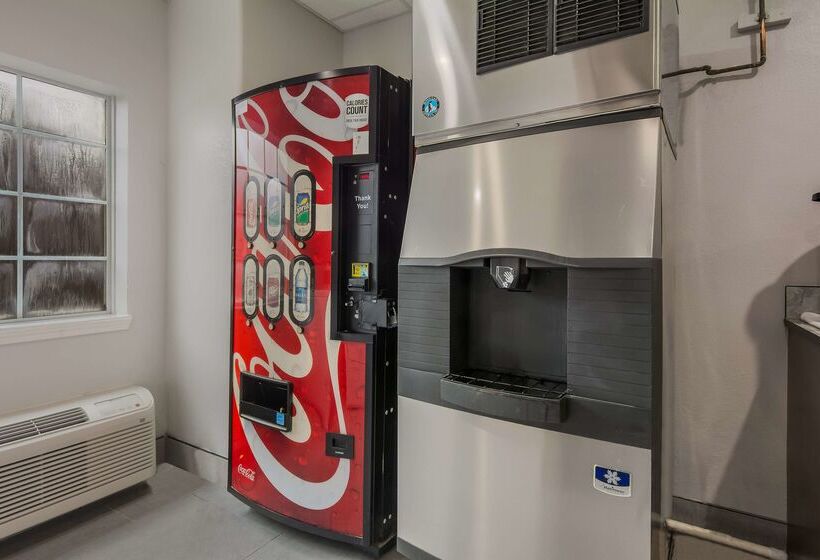 בית מלון כפרי Americas Best Value Inn And Suites Lake Charles