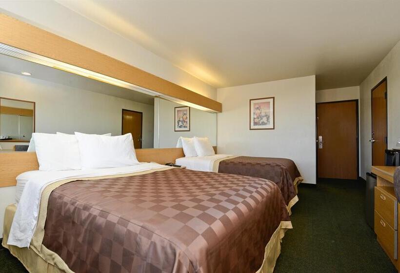 Отель Americas Best Value Inn And Suites Ada