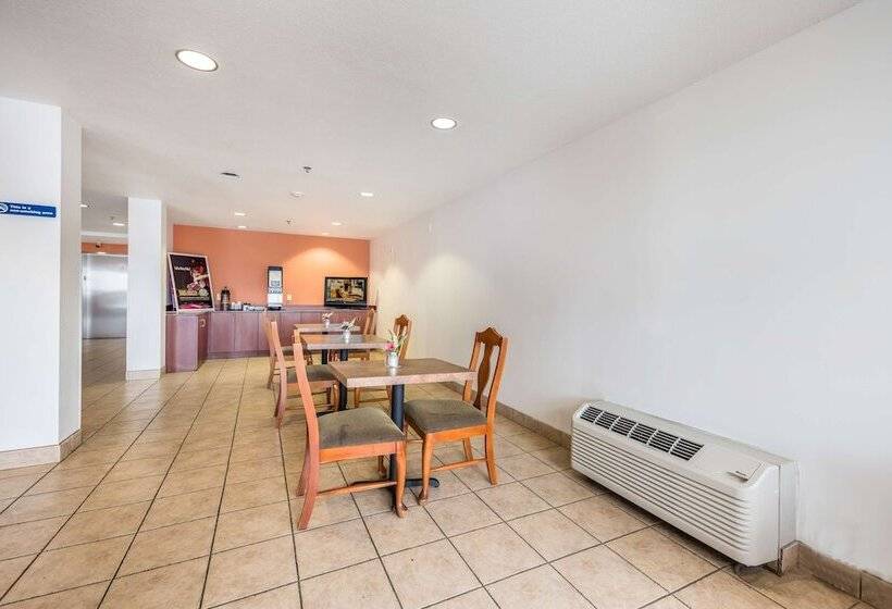 בית מלון כפרי Americas Best Value Inn & Suites Brunswick