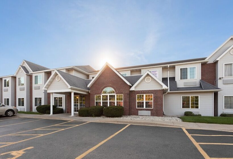 فندق Americas Best Value Inn & Suites Racine