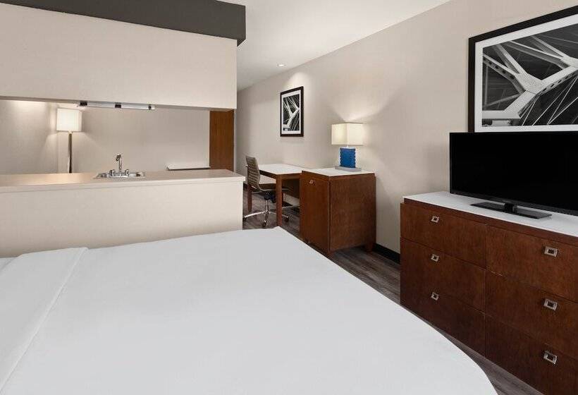 فندق Americas Best Value Inn & Suites Racine