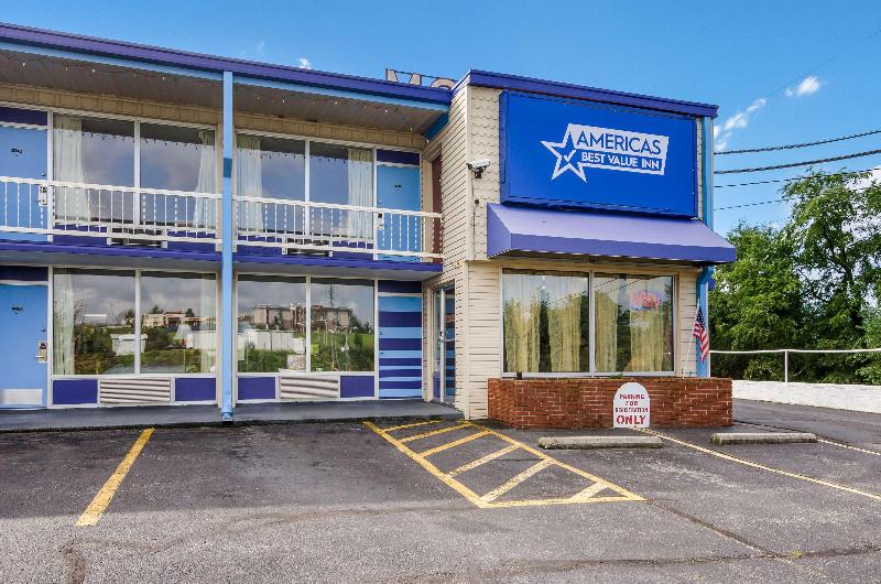 בית מלון כפרי Americas Best Value Inn Wytheville
