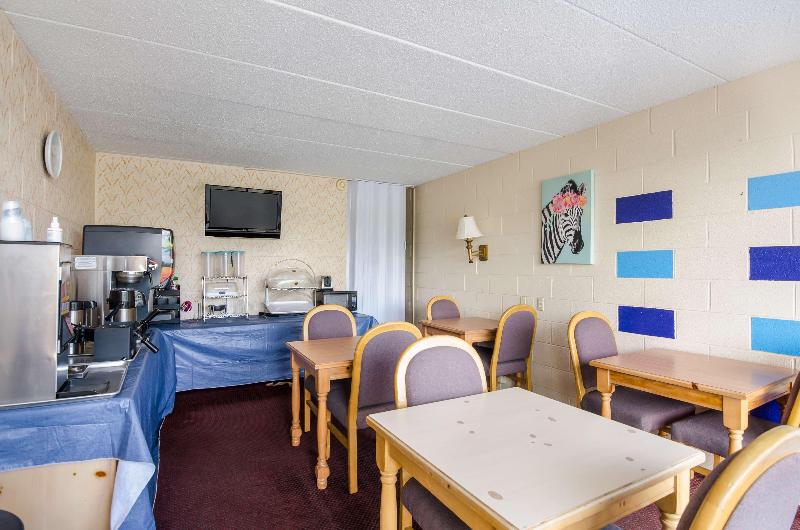 בית מלון כפרי Americas Best Value Inn Wytheville