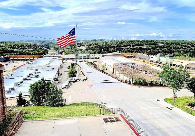 فندق Americinn By Wyndham Branson & Conference Center