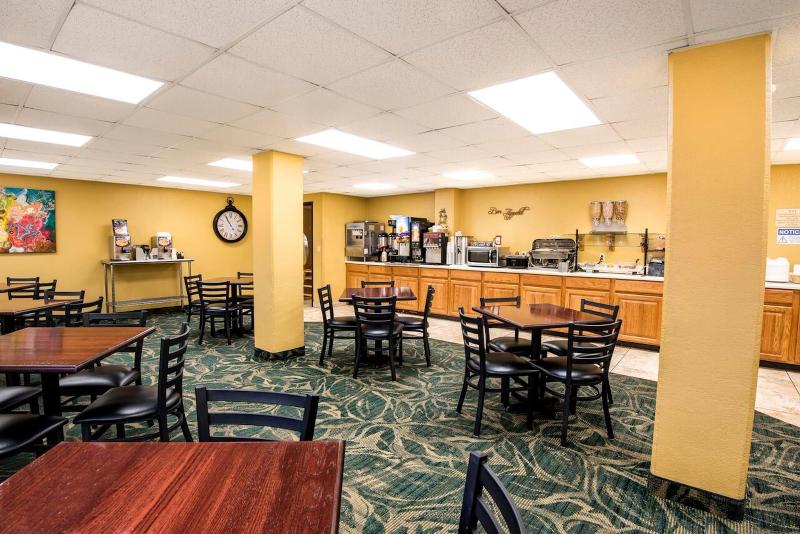 فندق Americinn By Wyndham Branson & Conference Center