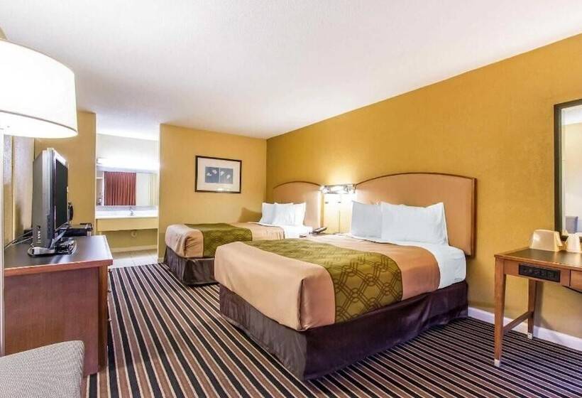 فندق Amerivu Inn & Suites   Gilbertsville