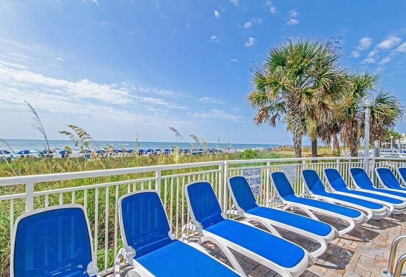 هتل Bay Watch Resort