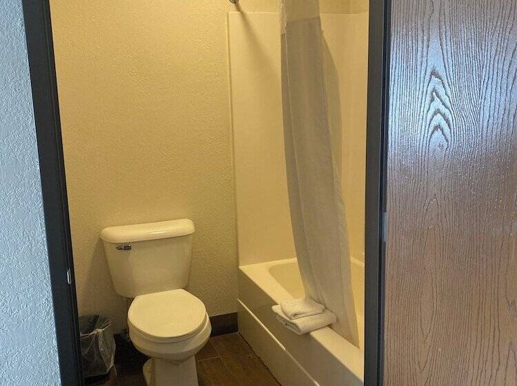 酒店 Baymont By Wyndham Auburn